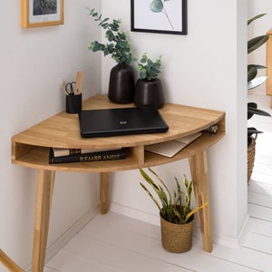 Dama kulmap&ouml;yt&auml;, tammea