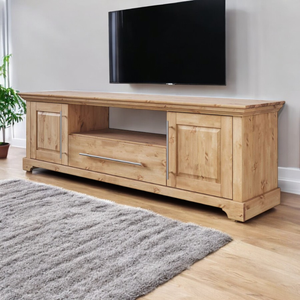 Nelly tv-taso, luonnonv&auml;ri m&auml;nty