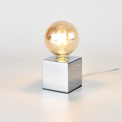 Kuutio p&ouml;yt&auml;valaisin, kromi